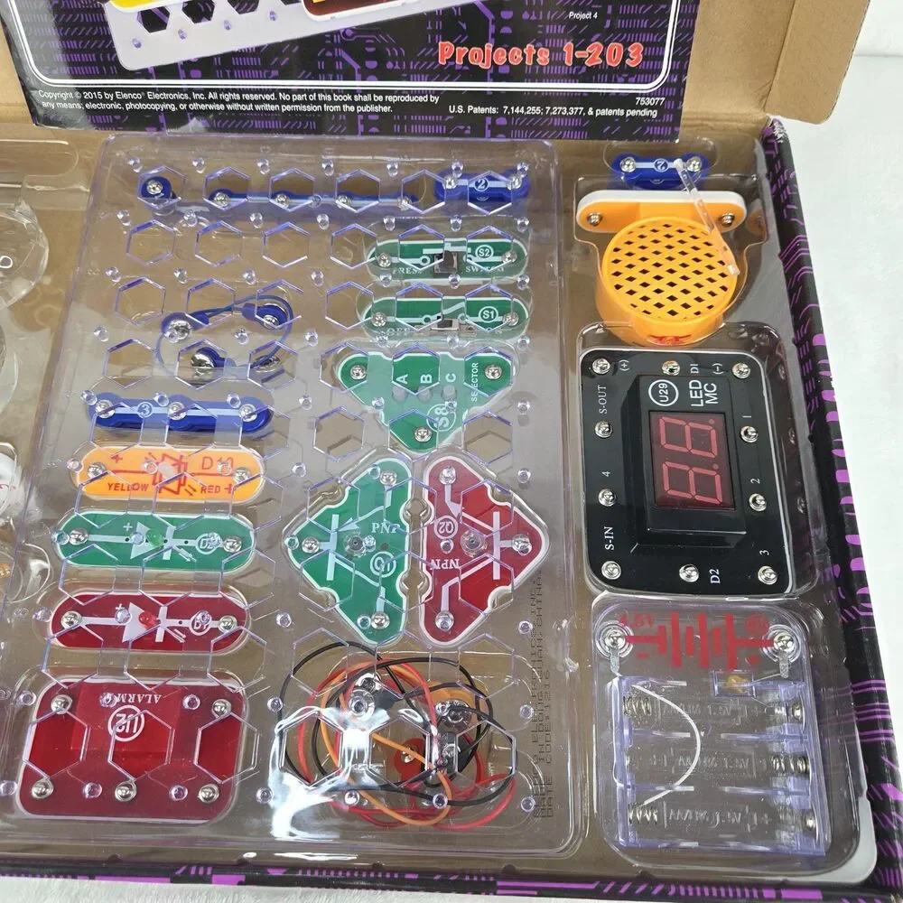 Elenco Snap Circuits Arcade Electronics Kit Complete Tested Working SCA-200